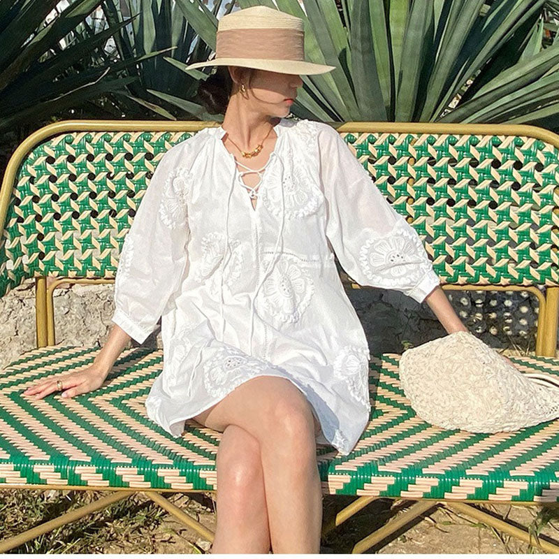 Summer V-neck White A-line Holiday Dress