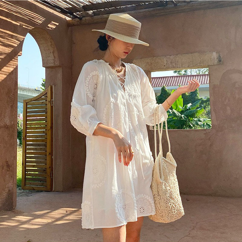 Summer V-neck White A-line Holiday Dress
