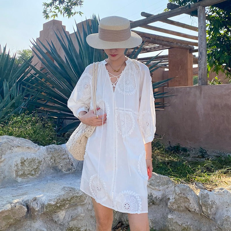 Summer V-neck White A-line Holiday Dress